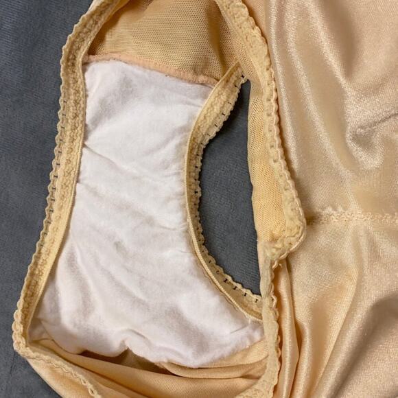 Rago Size 40 5X Style 513 High Waist Light Shaping Panty Brief Second Skin Satin - Picture 7 of 7